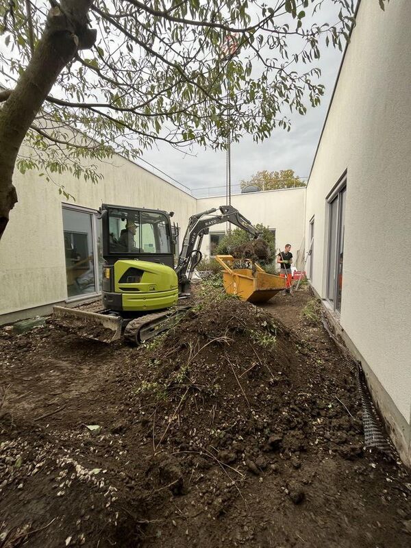 Am&eacute;nagement de poutres ch&ecirc;ne et pouzzolane