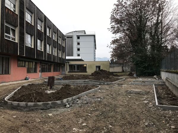 D&eacute;but des am&eacute;nagements ext&eacute;rieurs &agrave; l'EHPAD de Voiron