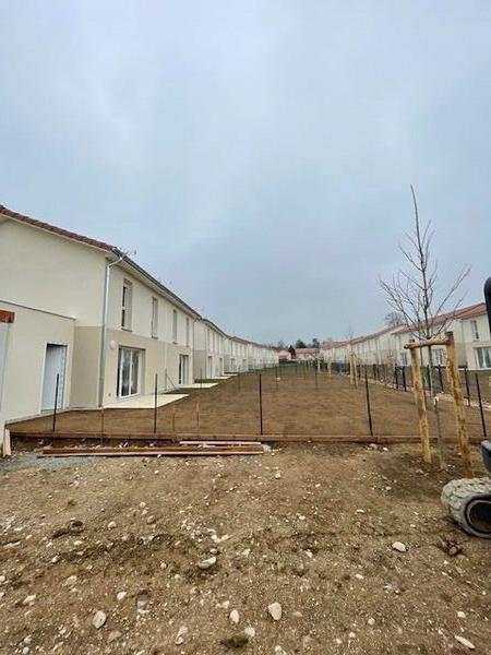 Pr&eacute;paration de sol avant am&eacute;nagement ext&eacute;rieur