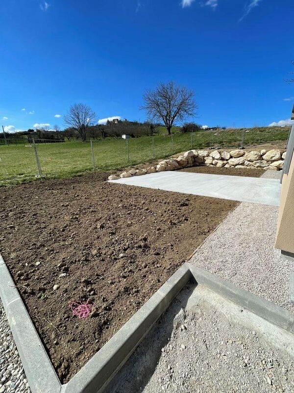 B&eacute;ton balay&eacute;