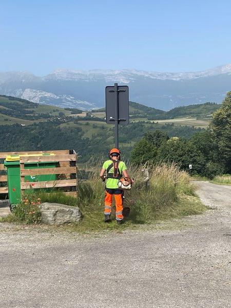 D&eacute;broussaillage bordure