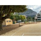 Installation de mobilier urbain : Bancs et tables de pique-nique