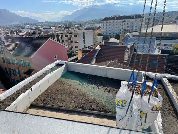 Fourniture et am&eacute;nagement des toitures et terrasses &agrave; Voiron