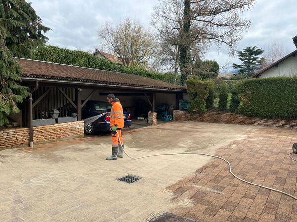 R&eacute;fection des joints des pav&eacute;s